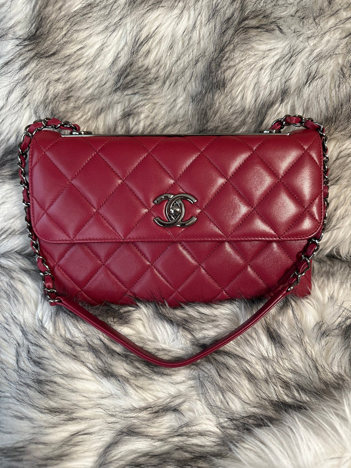 Chanel turn lock shoulder bag