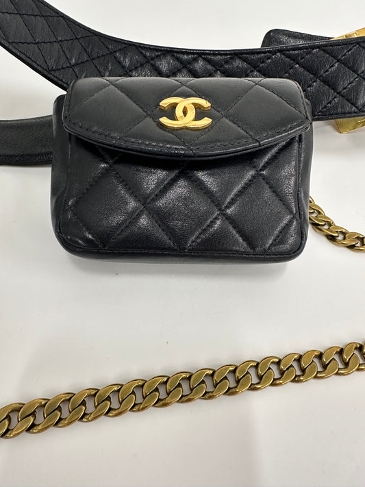 Chanel runway fall 1994 Black Lambskin medallion belt bag with chain