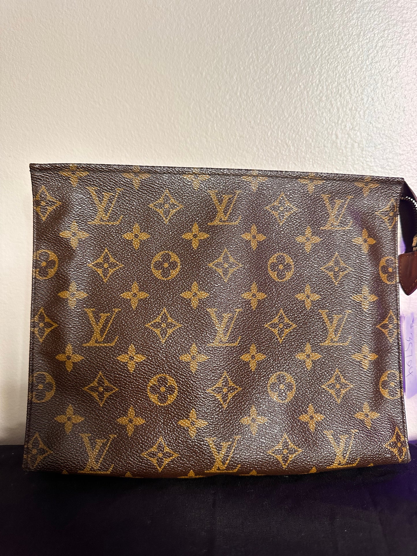 Louis Vuitton Toiletry