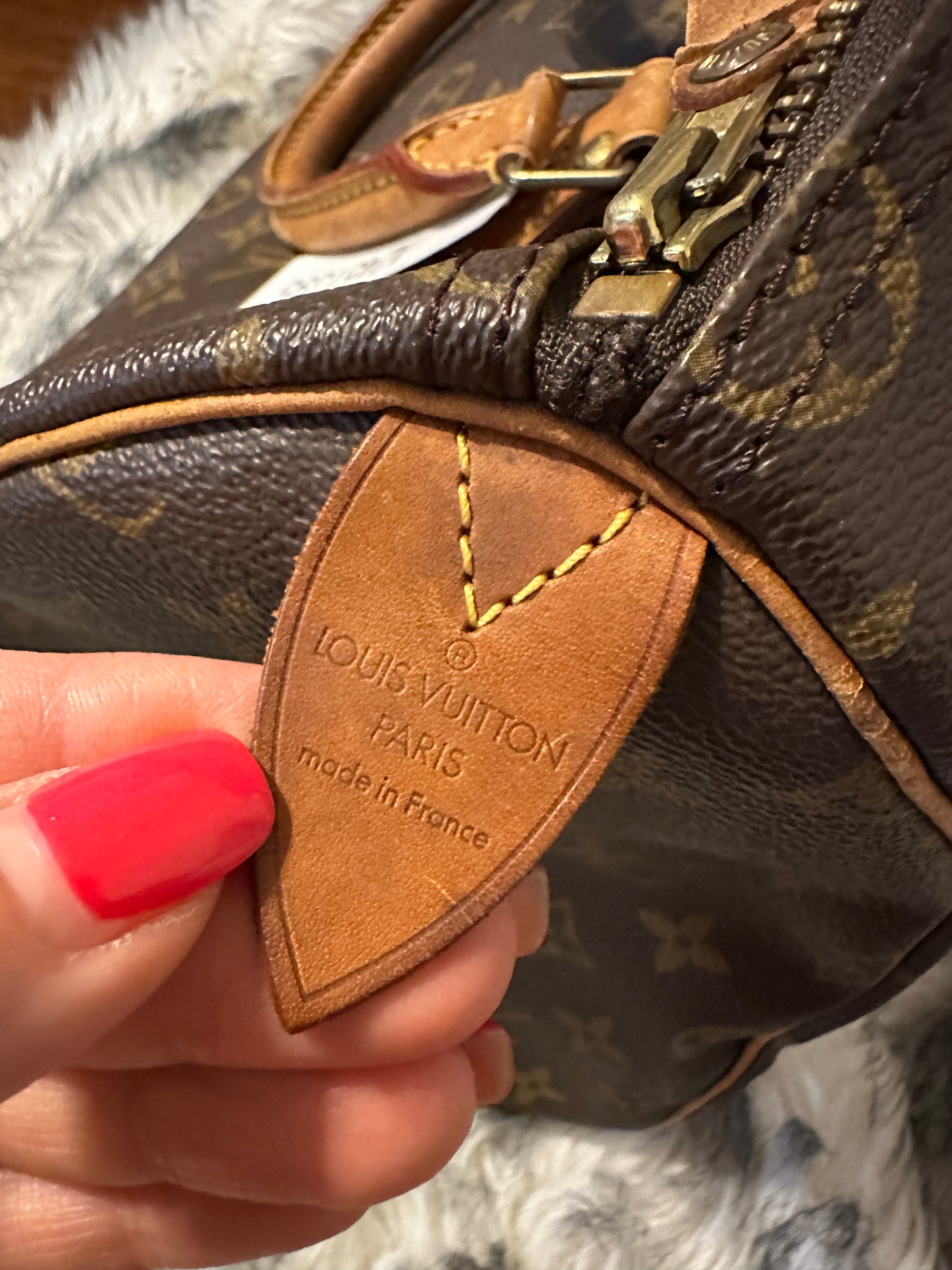 Louis Vuitton speedy 35