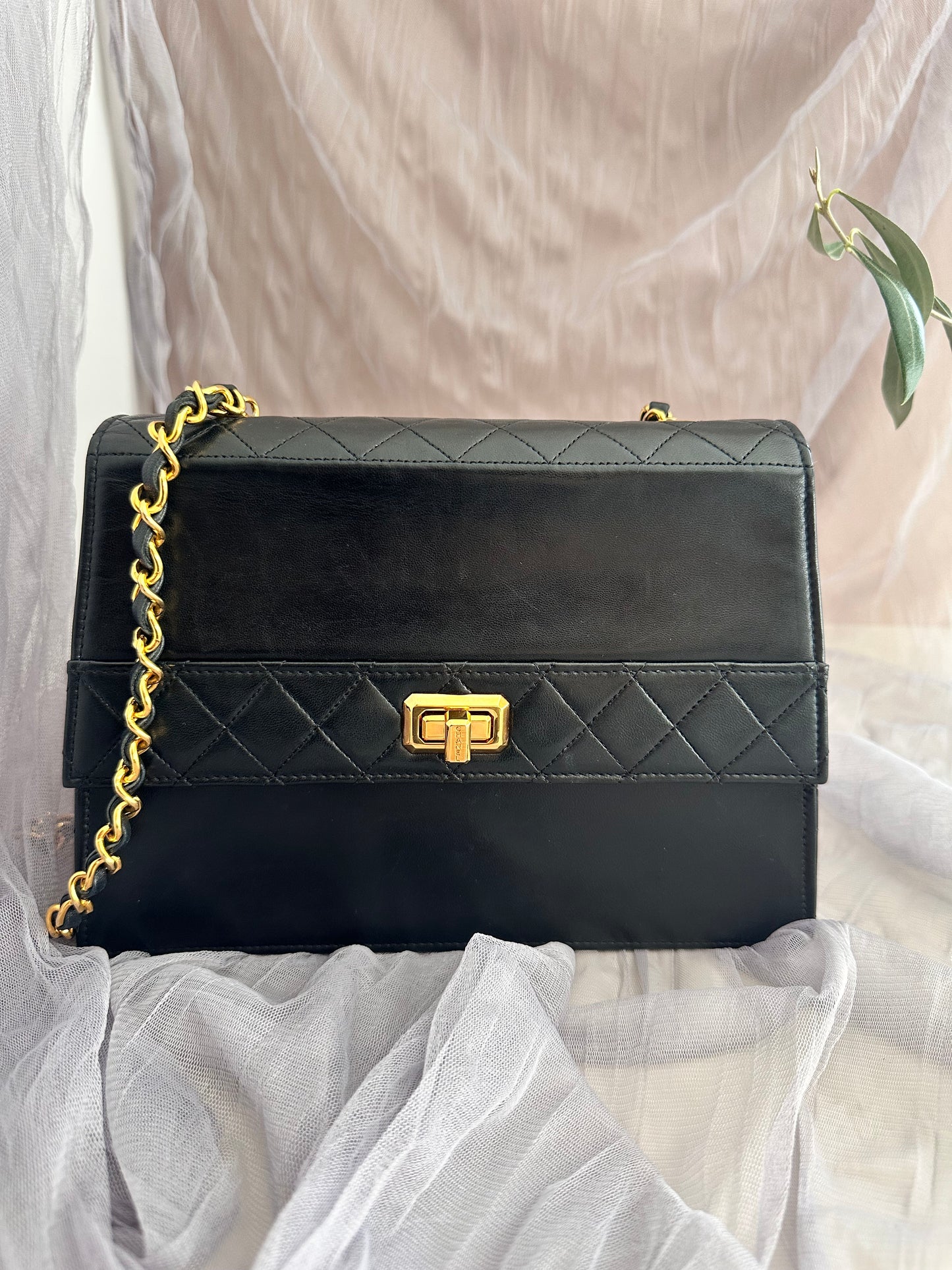 Chanel Vintage Trapezoid with wallet